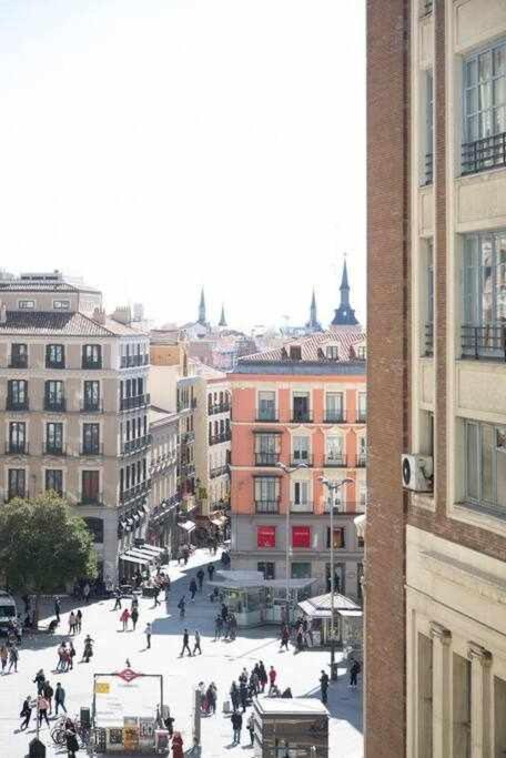 Apartamento En Plaza Callao Madrid Exterior foto